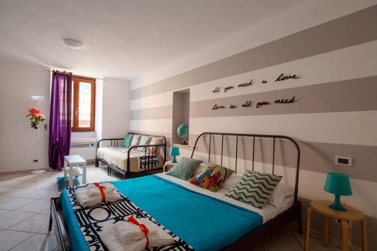 Ciao Bella Colors Hotel Riomaggiore Bagian luar foto